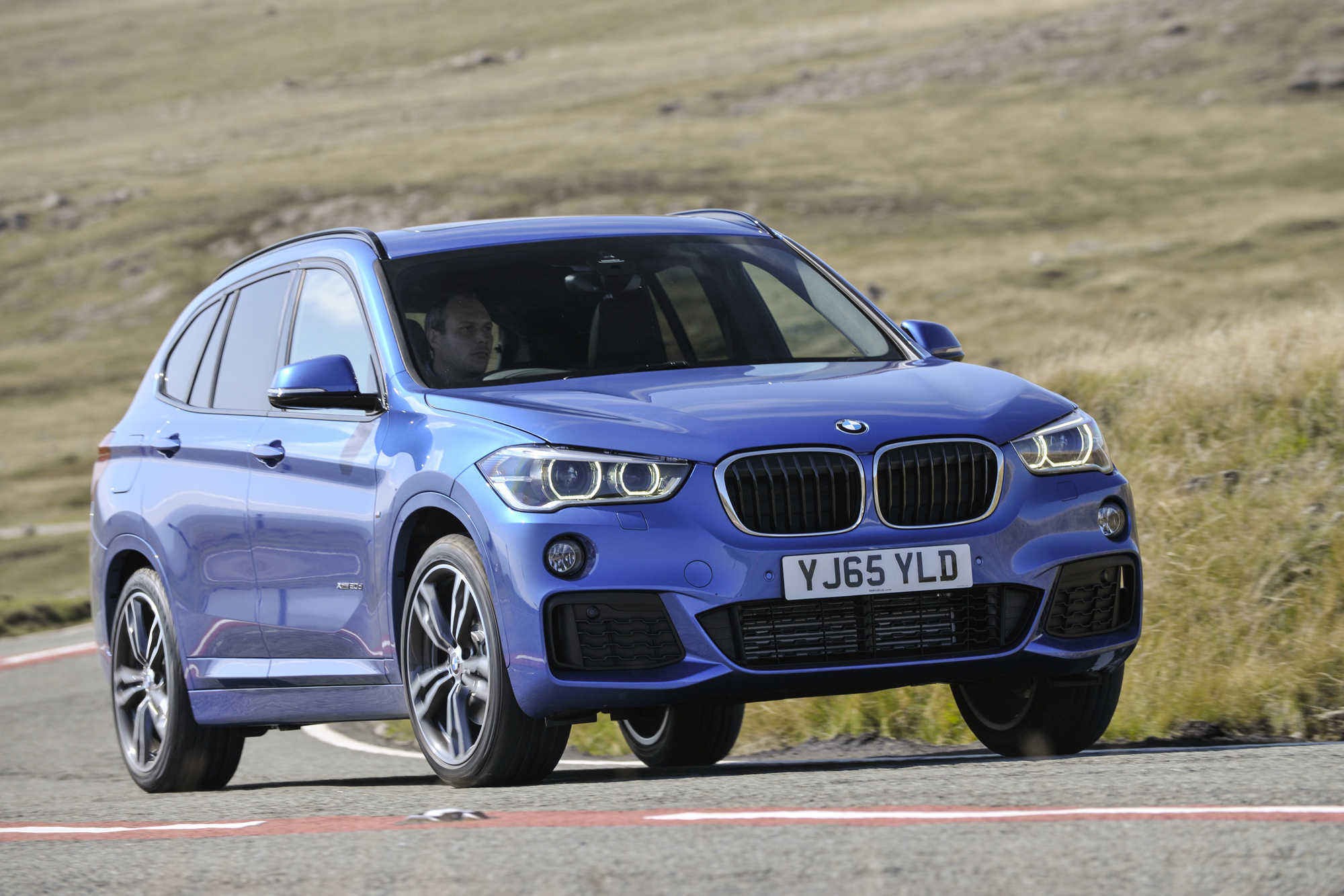 bmw crossover sedan bmw crossover sedan