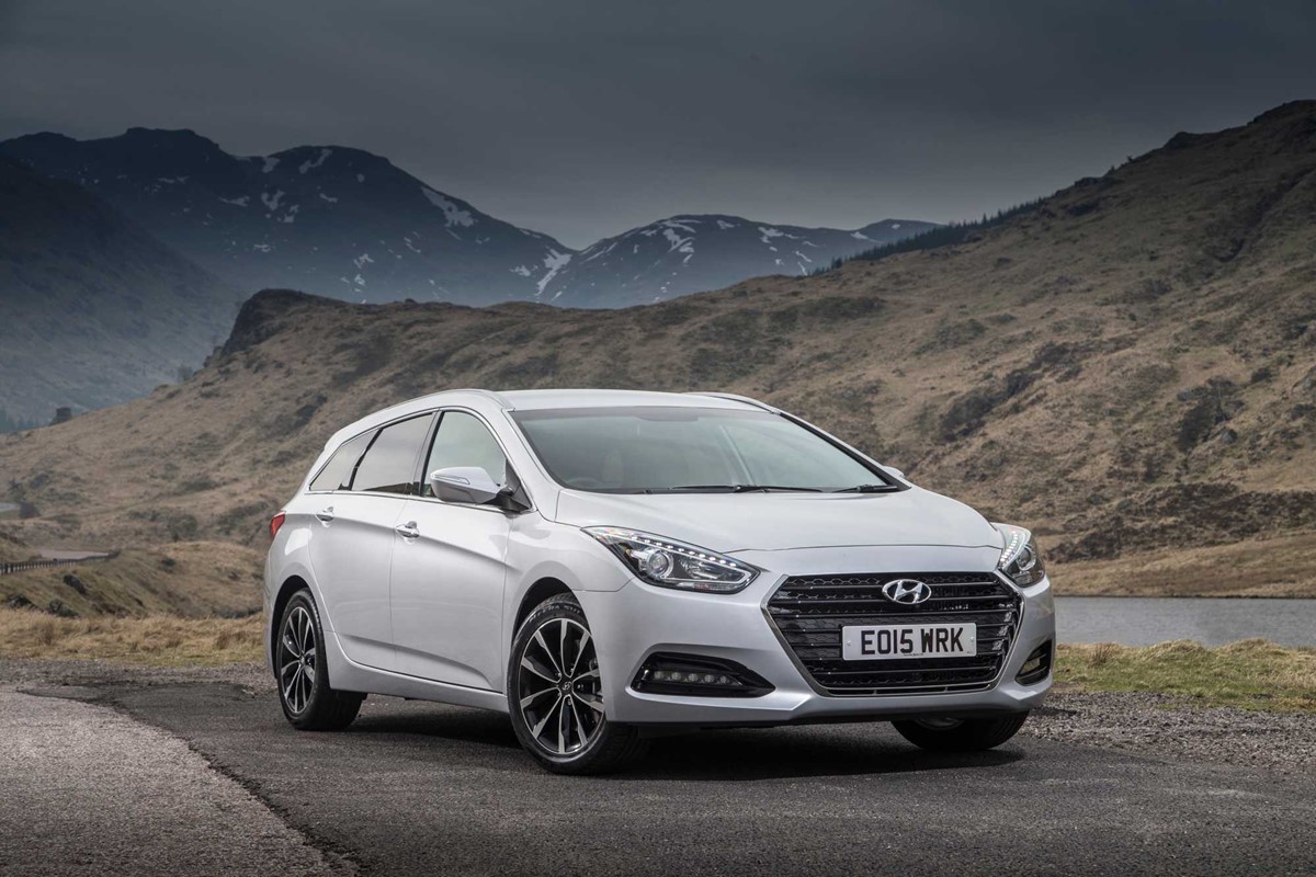 Hyundai i40 Tourer estate review  Car Keys
