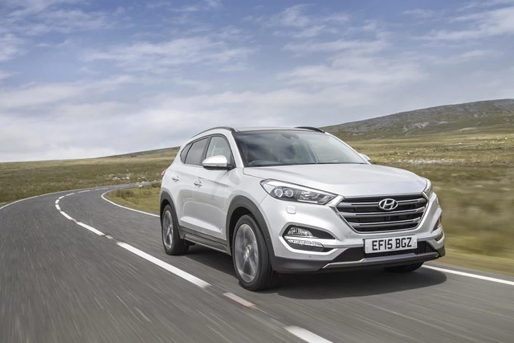 2015 Hyundai Tucson mid-size SUV