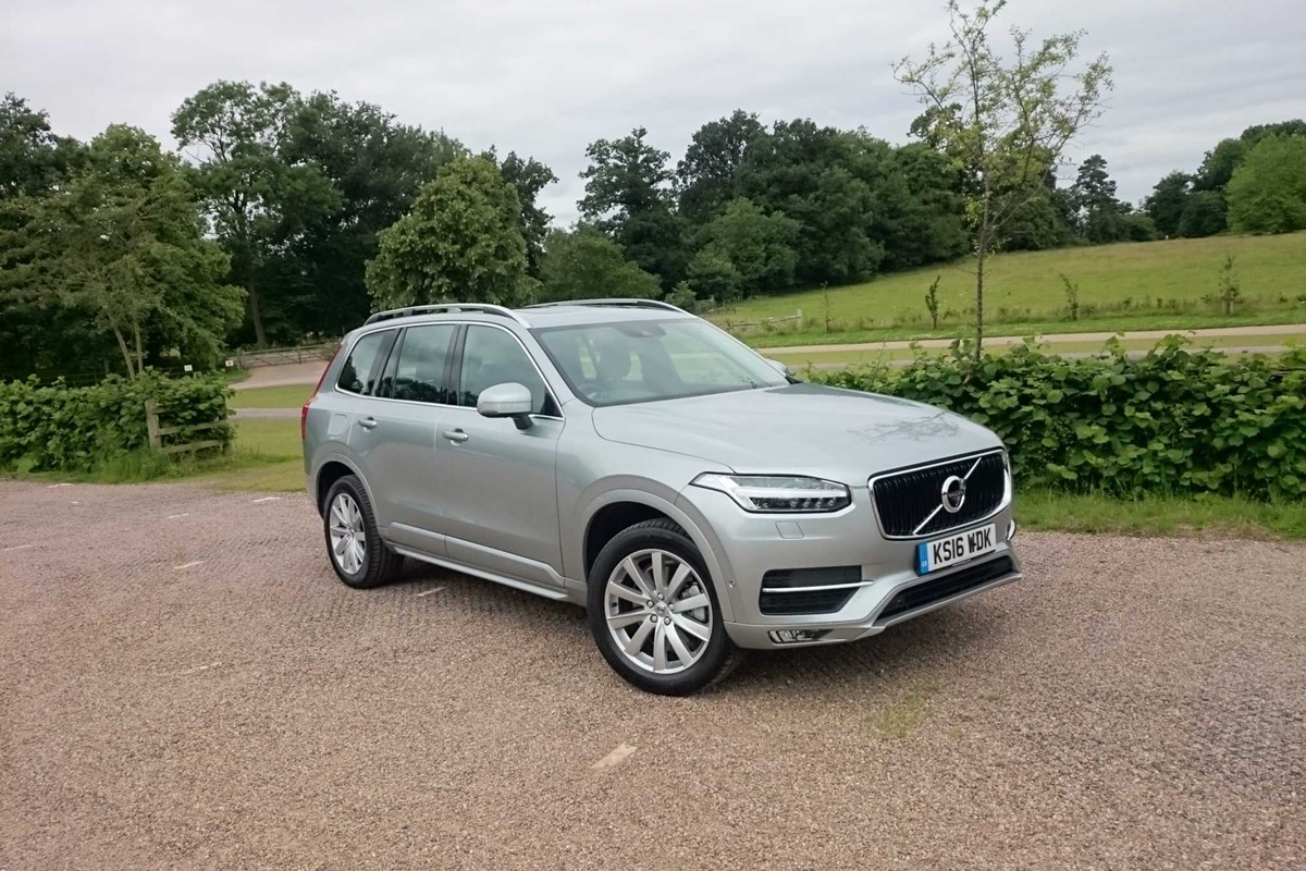 Volvo XC90 D5 AWD Power Pulse Momentum SUV review - Car Keys