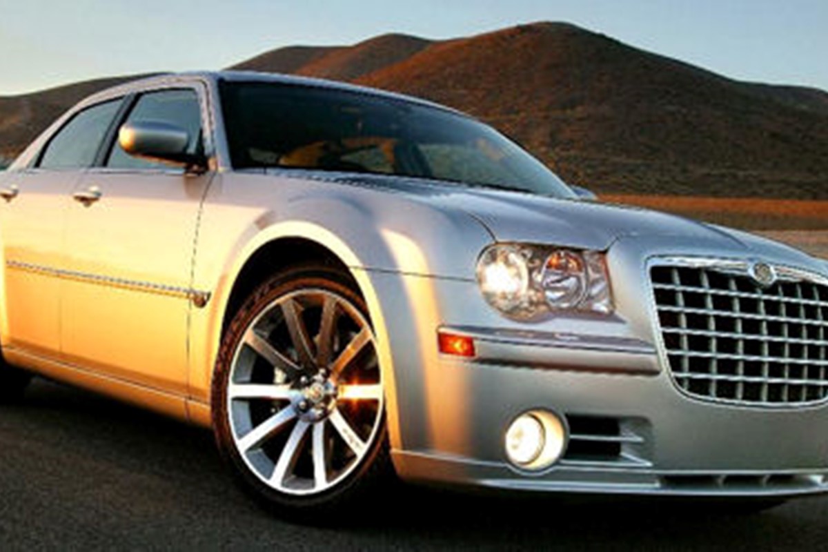 Крайслер 300c srt