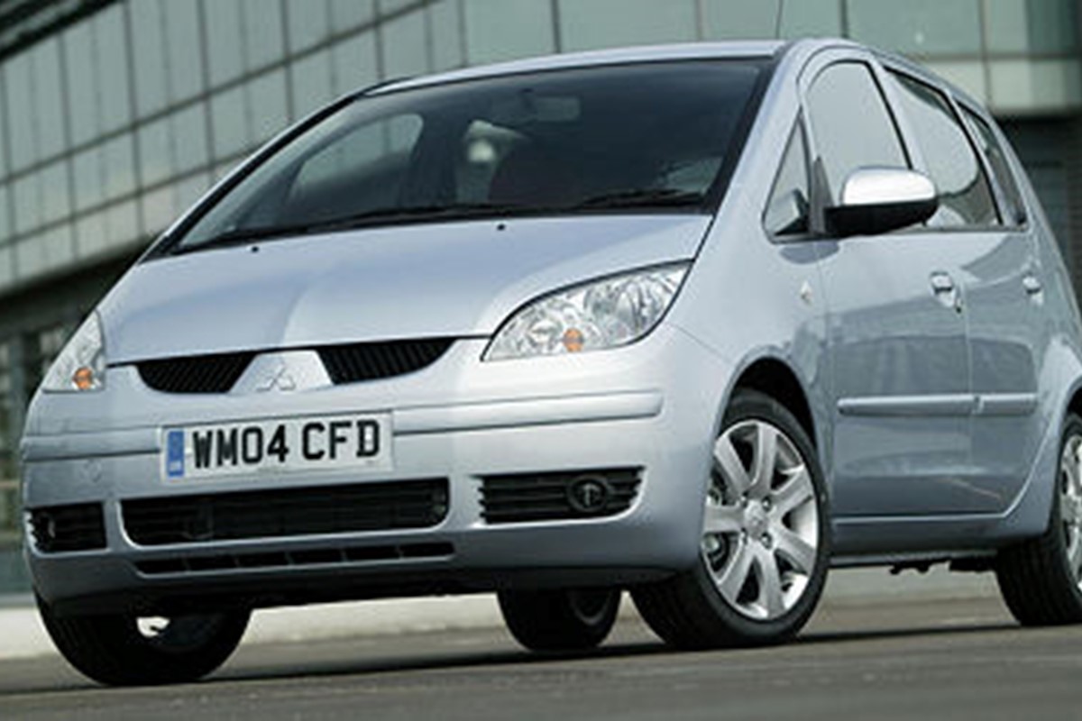 Mitsubishi colt 2004