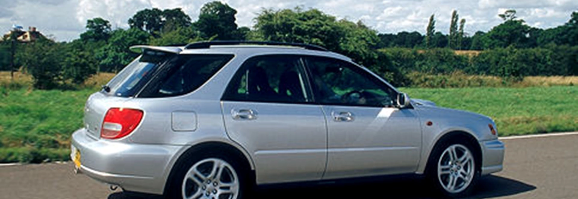 Subaru Impreza 2.0 WRX Sports Wagon (2001) 