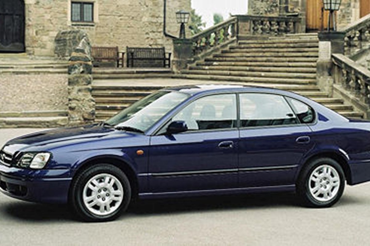 Subaru Legacy 2.0 GL (2000) Car Keys