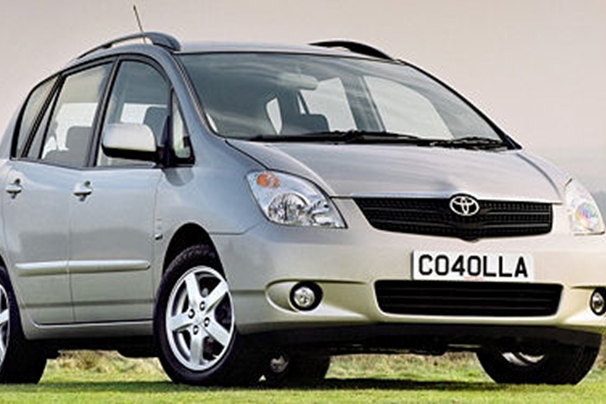 Toyota corolla verso 2002
