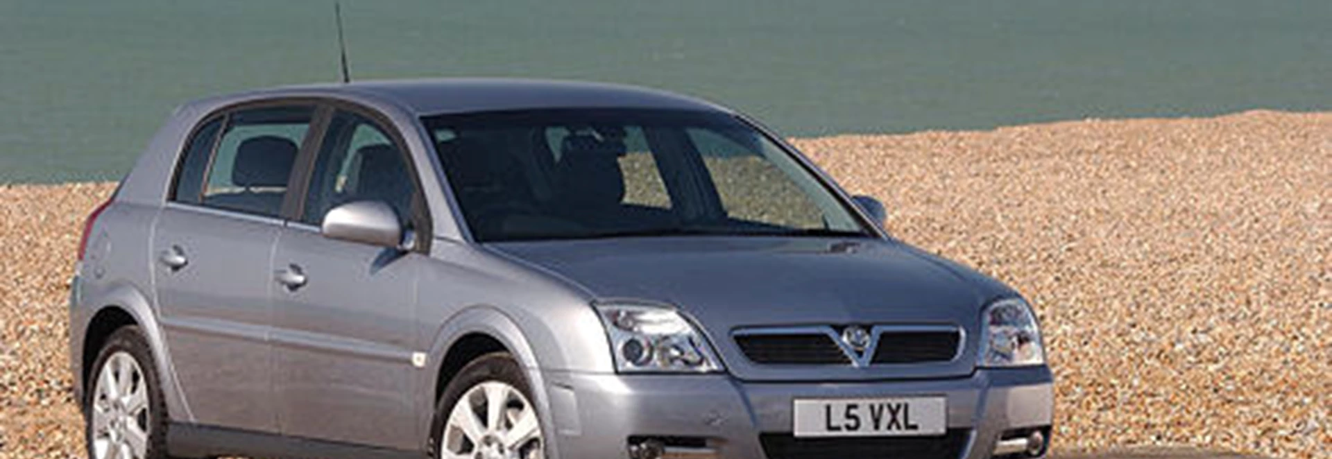 Vauxhall Signum 2.2 DTI Design 