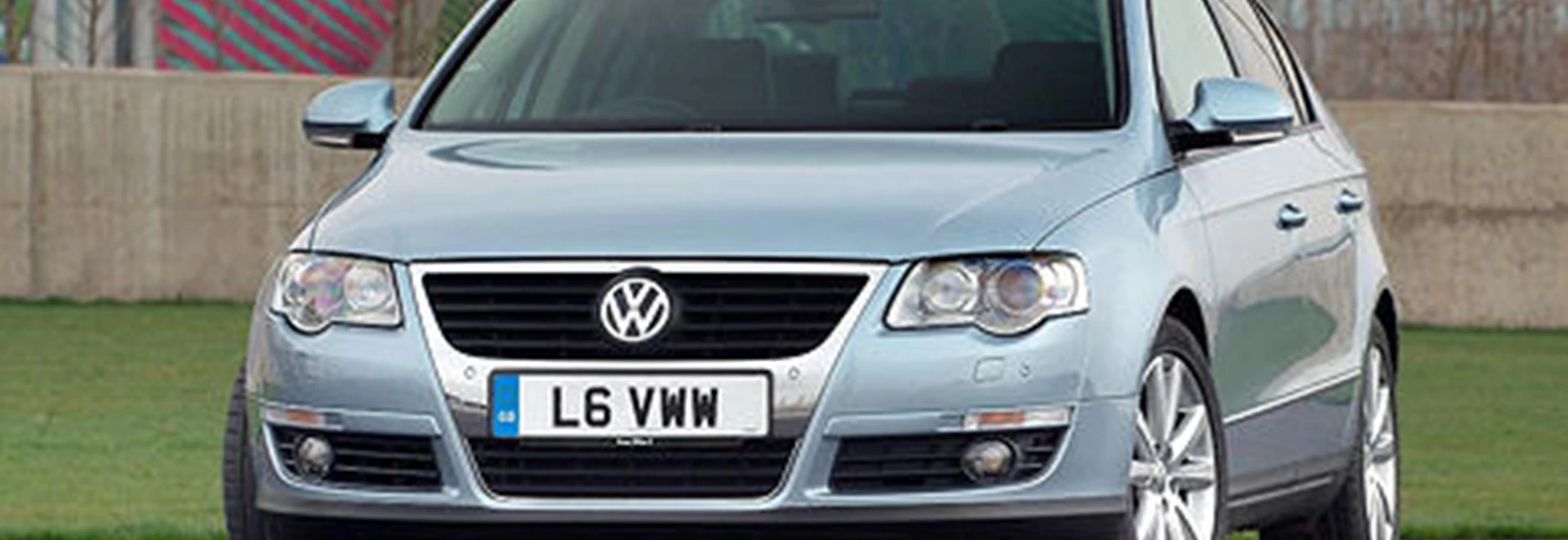 Volkswagen Passat 2.0 SE TDI (2005) 
