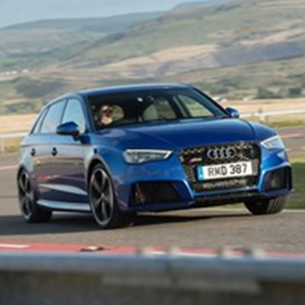2015 Audi RS 3 Sportback hatchback Driving