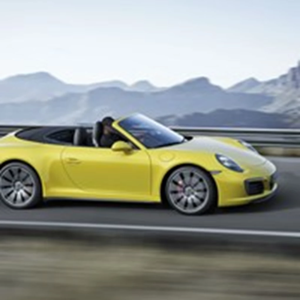 Porsche 911 Carrera 4S Convertible