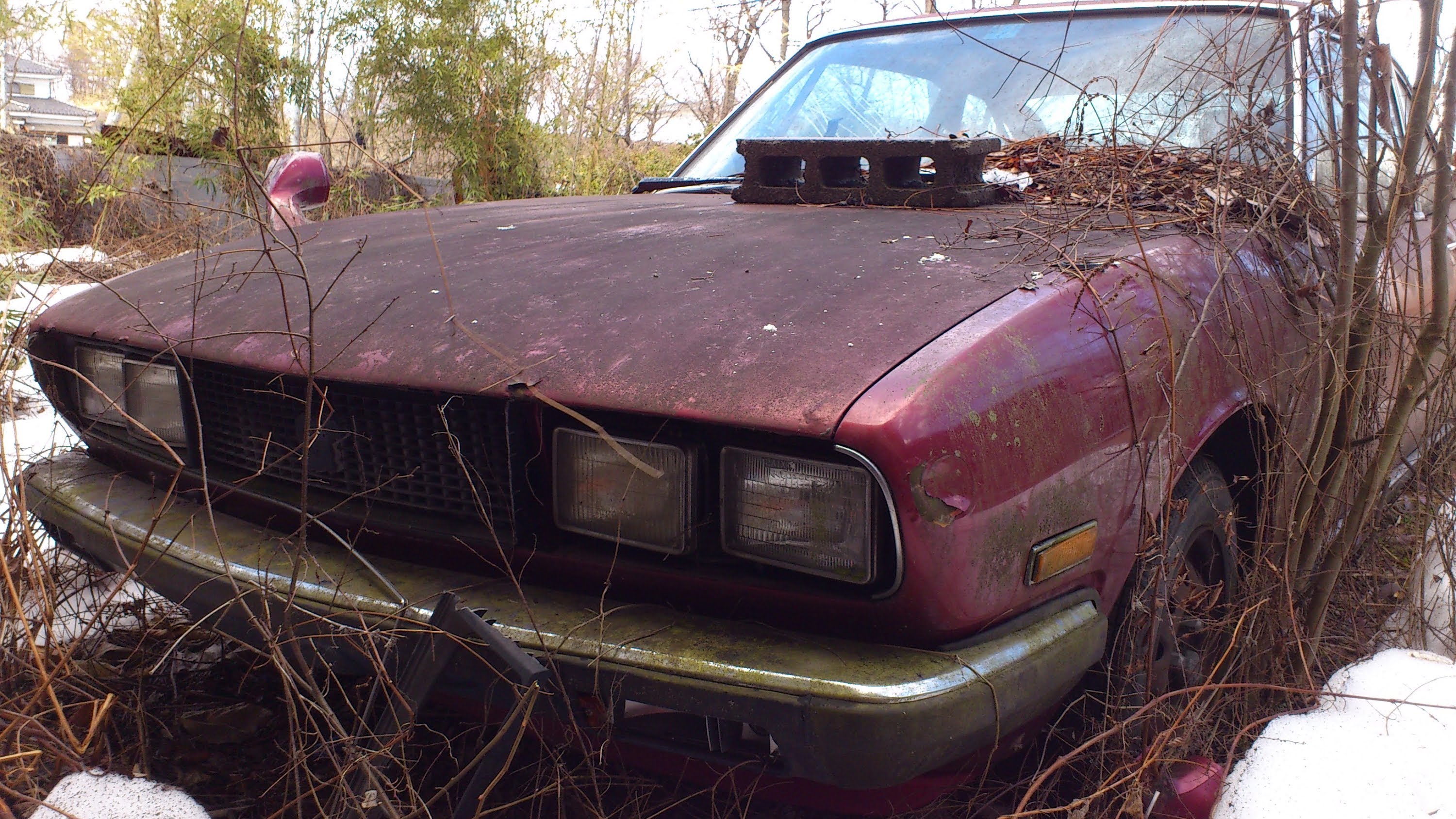 Rare Japanese cars left abandoned in Hong Kong Car Keys