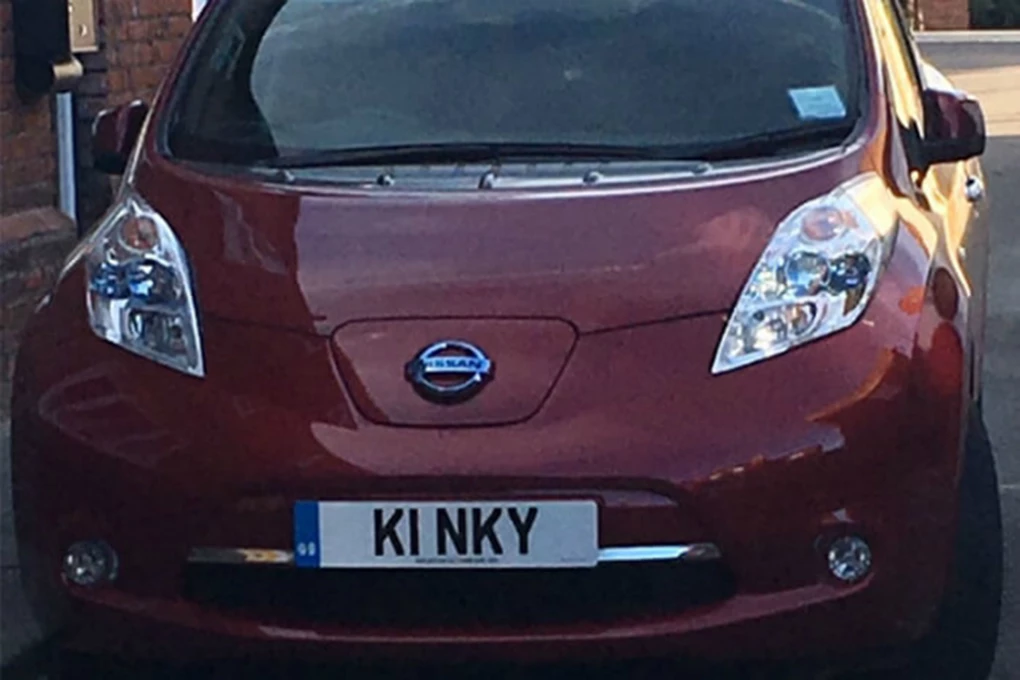Top 10 best license plates - Car Keys Top 10 best license plates - Car Keys