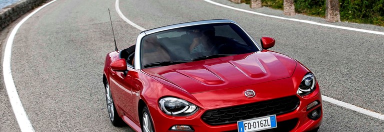 Fiat 124 Spider 1 4 Litre Turbo Multiair Lusso Review Car Keys Fiat 124 Spider 1 4 Litre Turbo Multiair Lusso Review Car Keys