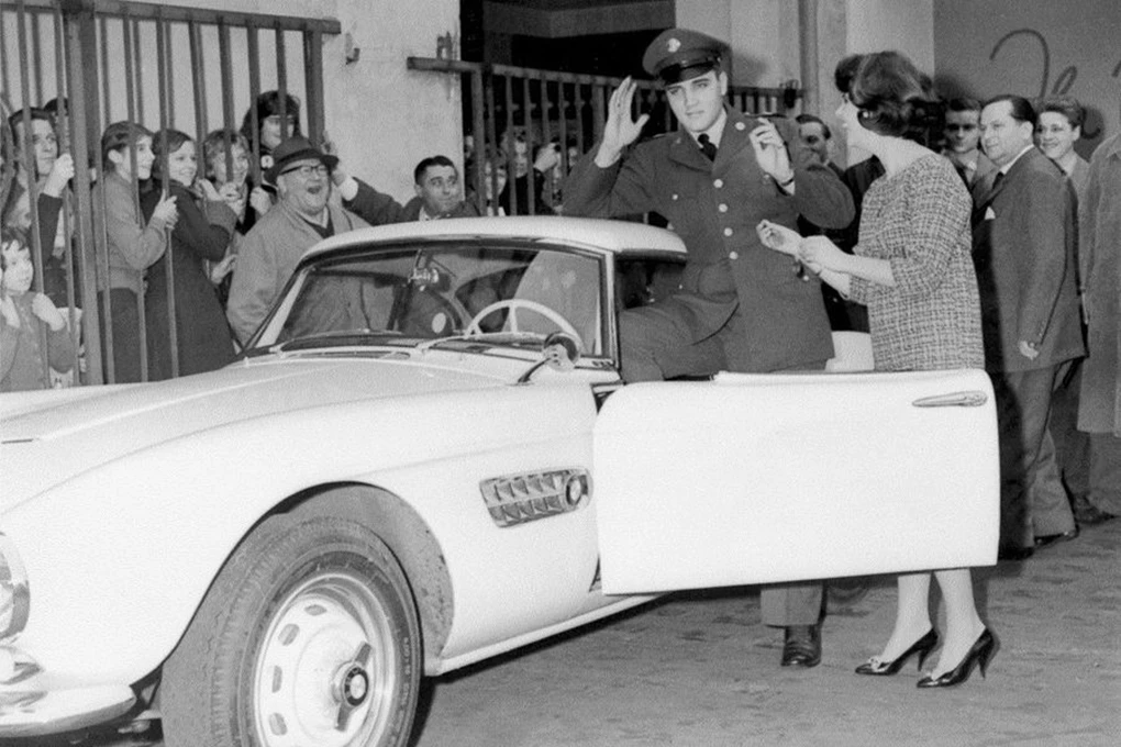 Elvis's 1957 BMW 507
