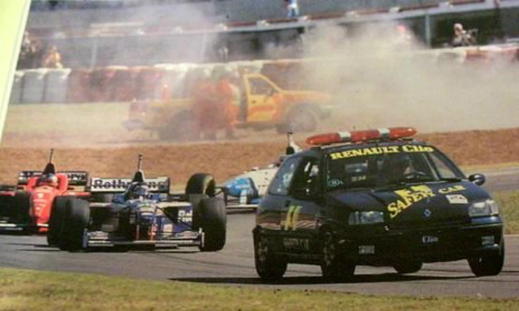 f1 safety car 4