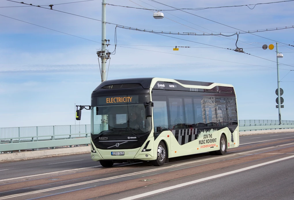 Volvo all-electric bus Opp Charge