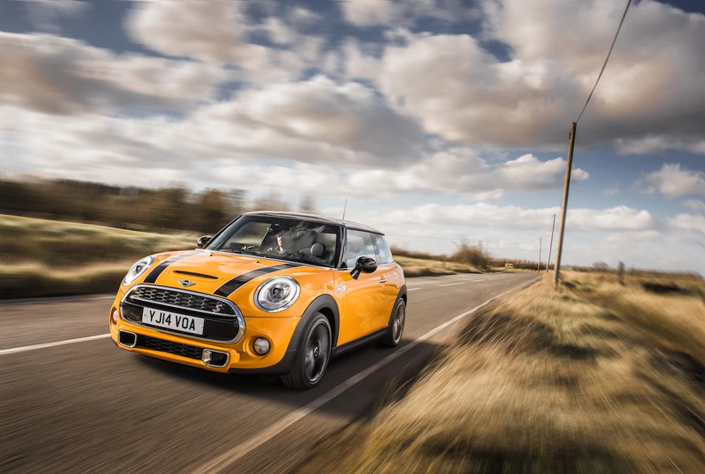 Mini Hatch Cooper S hot hatchback