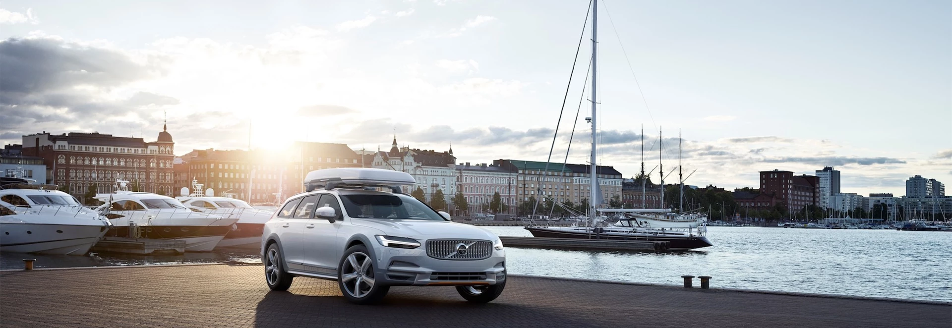 Volvo unveils special edition V90 Cross Country 