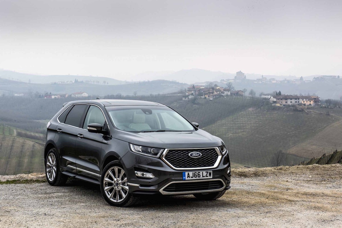 2017 Ford Edge Vignale Review - Car Keys