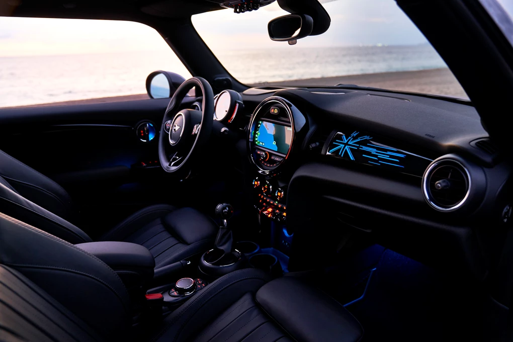 2018 Mini Hatch update hatchback