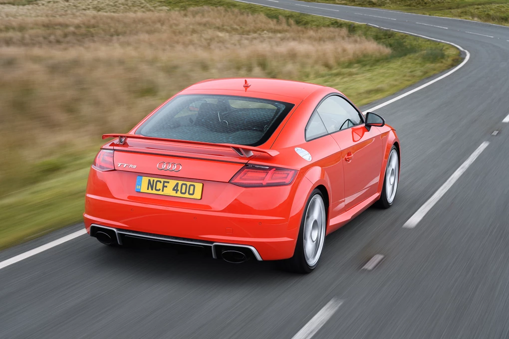 2016 Audi TT RS performance sports coupe