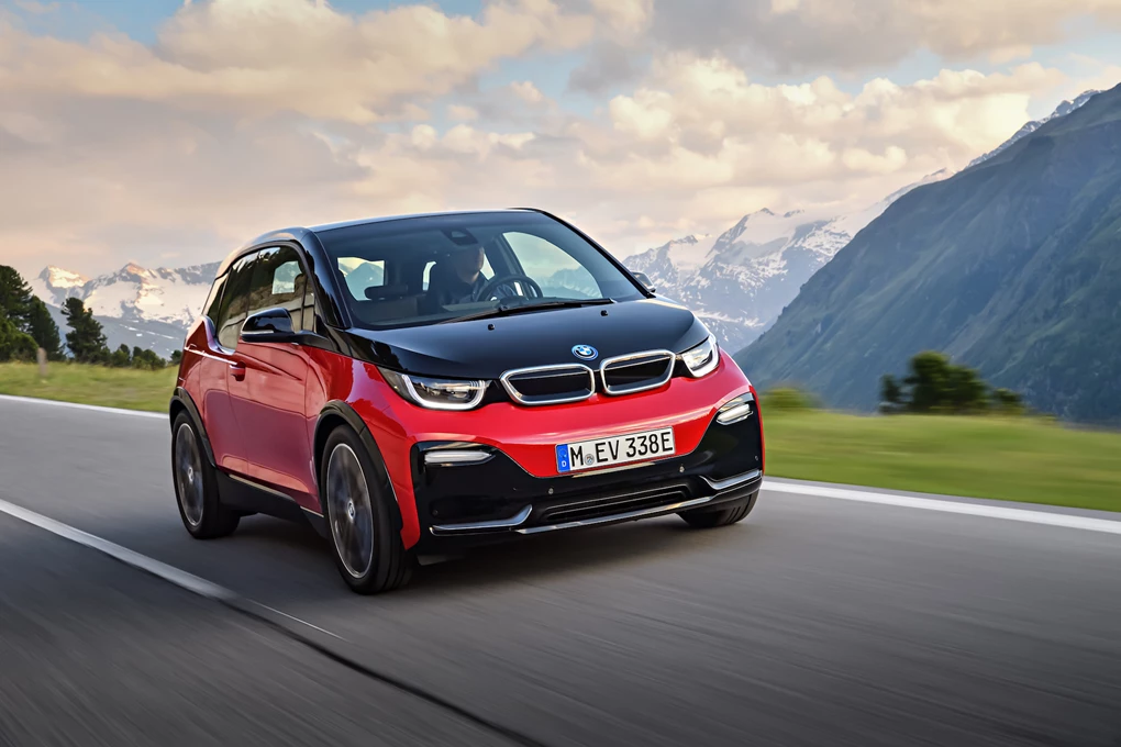 2018 BMW i3s sporty all-electric hatchback