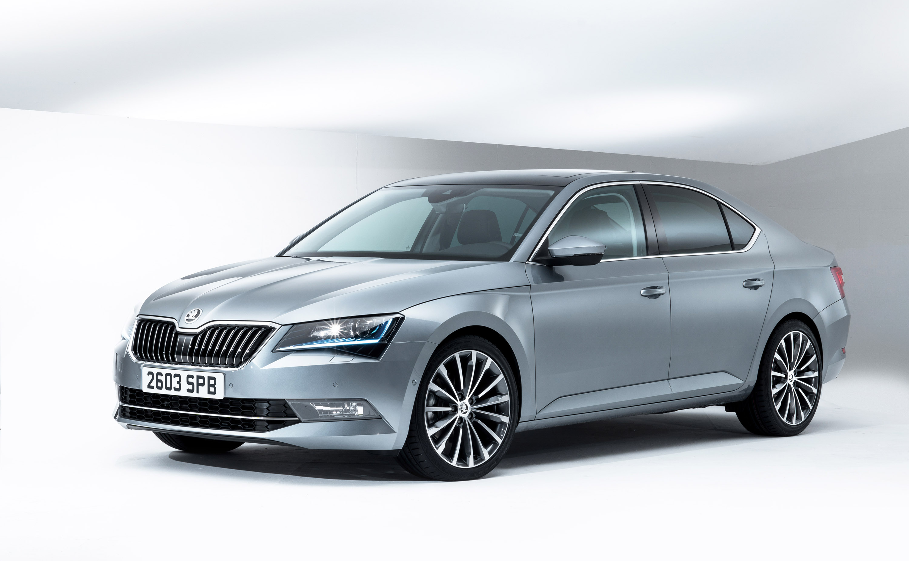 New Skoda Superb adds business trim level Car Keys