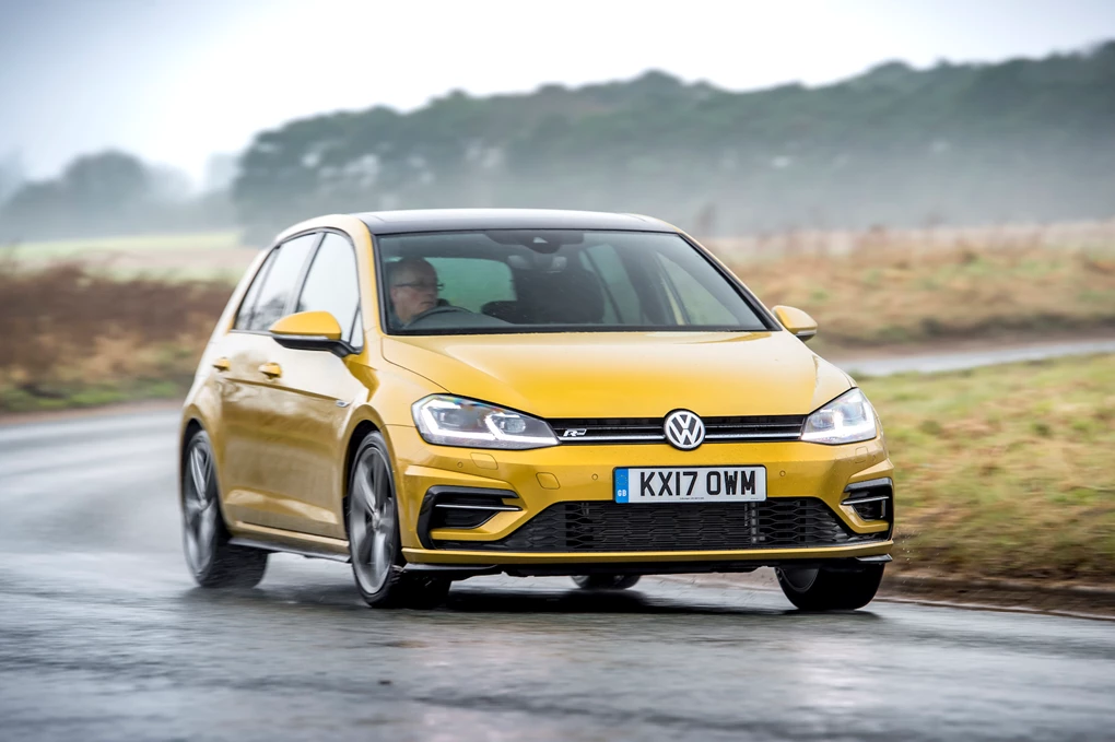 2017 Volkswagen Golf hatchback