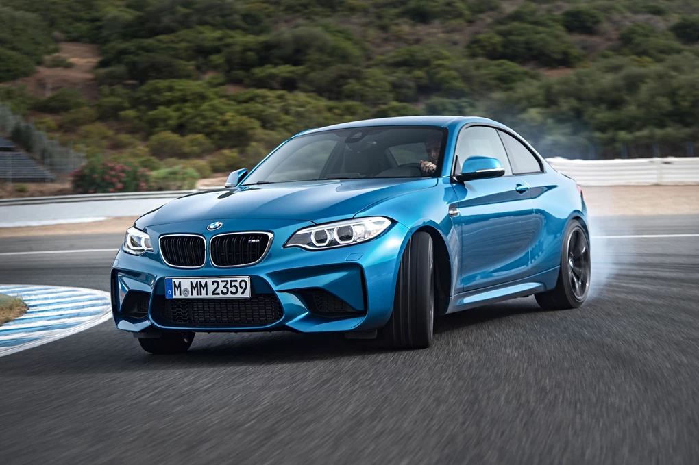 2016 BMW M2 performance coupe