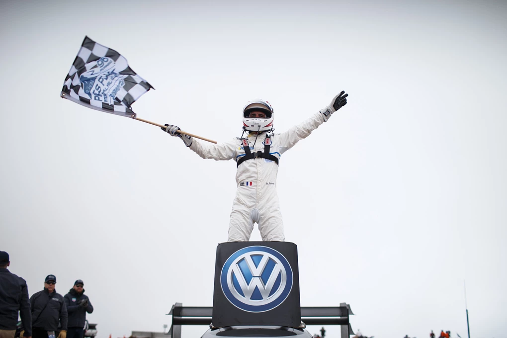 Romain Dumas Pikes Peak Volkswagen I.D. R Pikes Peak