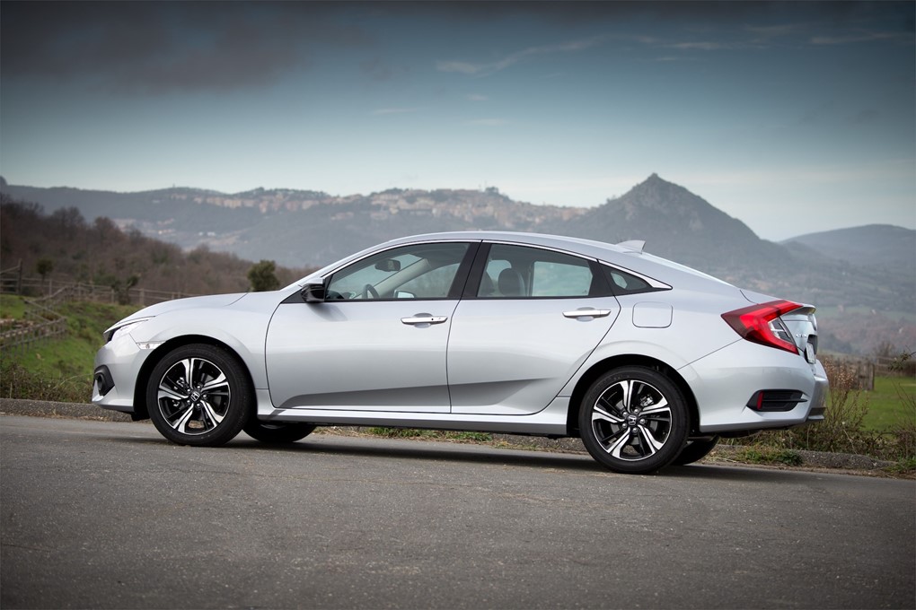 Honda Civic Saloon