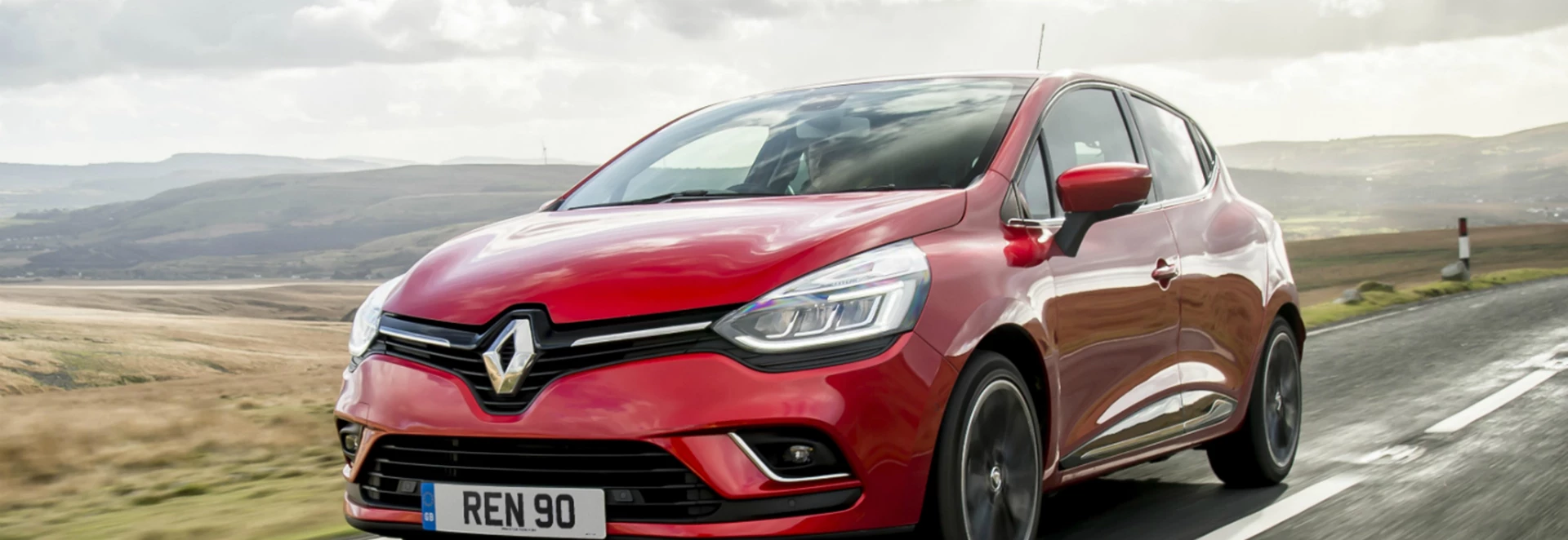 Facelifted Renault Clio arriving in October