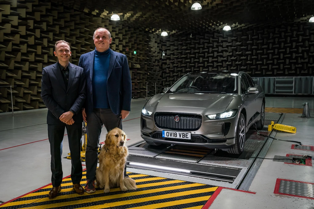Jaguar I-Pace AVAS