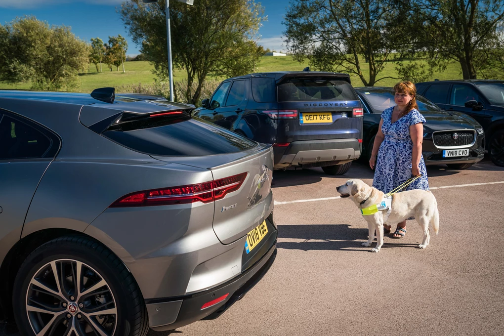 Jaguar I-Pace AVAS