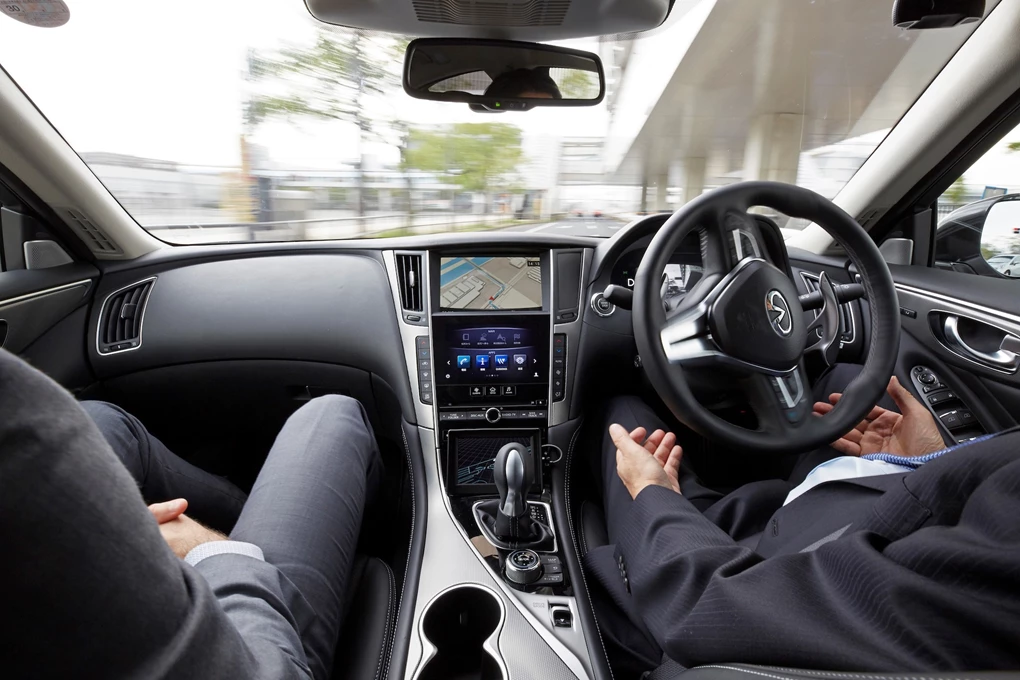 Infiniti autonomous car