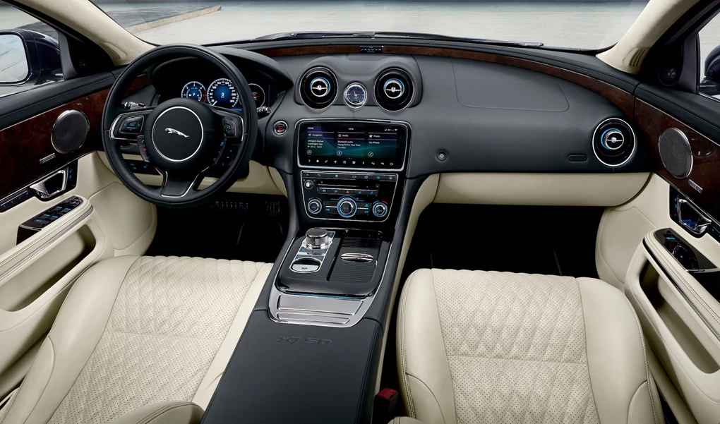 Jaguar XJ