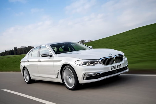 2019 BMW 5 Series iPerformance review - Car Keys