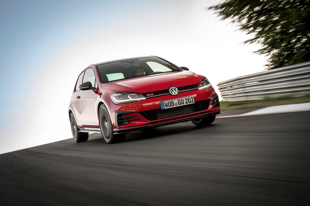 Volkswagen Golf GTI