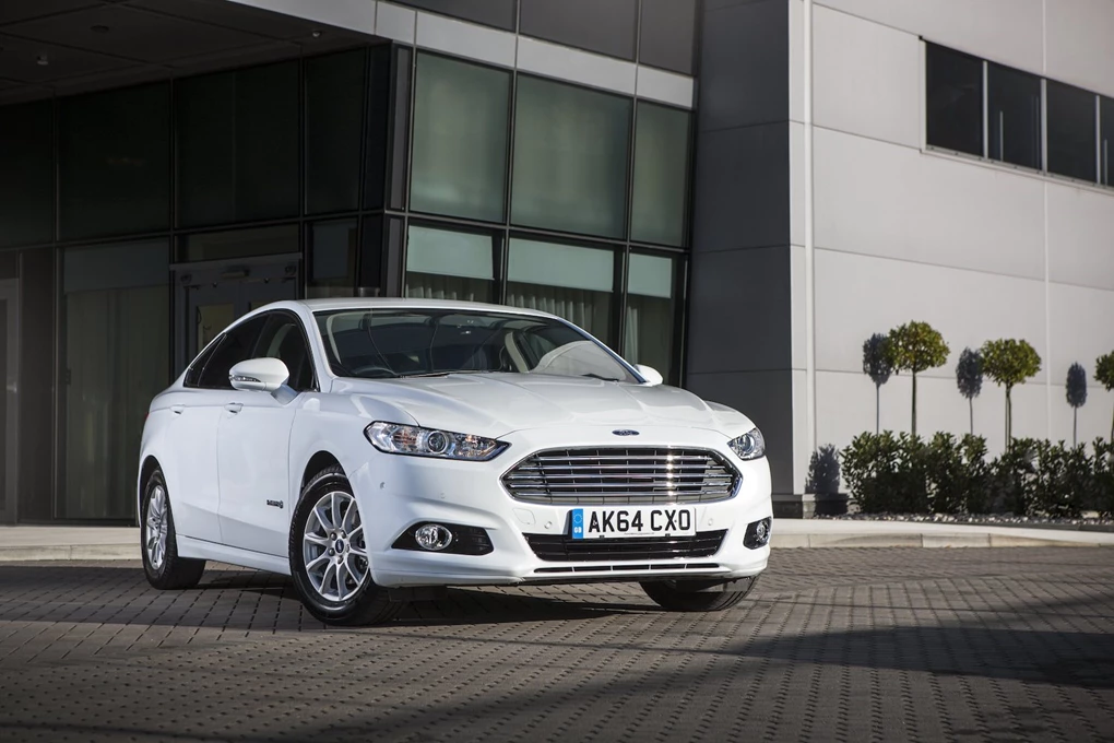 Ford Mondeo Hybrid