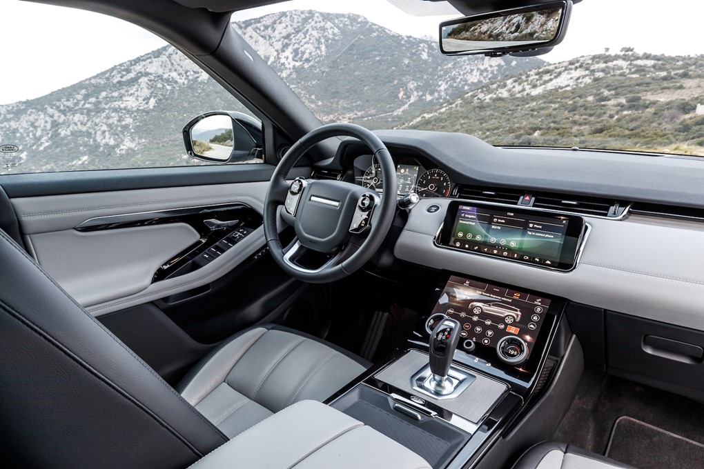 Range Rover Interior Uk  : Find Your Perfect Car On Classiccarsforsale.cO.uK, The Uk�s Best Marketplace For Buyers And Traders.