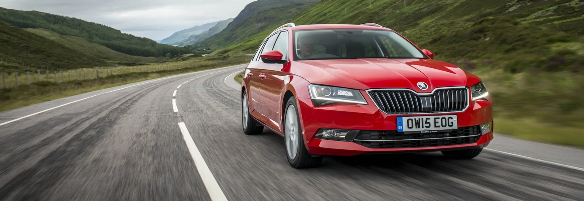 Skoda Superb Estate 2019 Review Car Keys