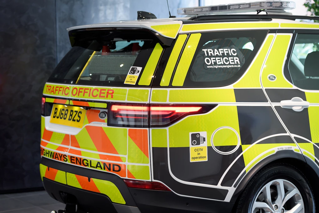 Land Rover Discovery Highways England