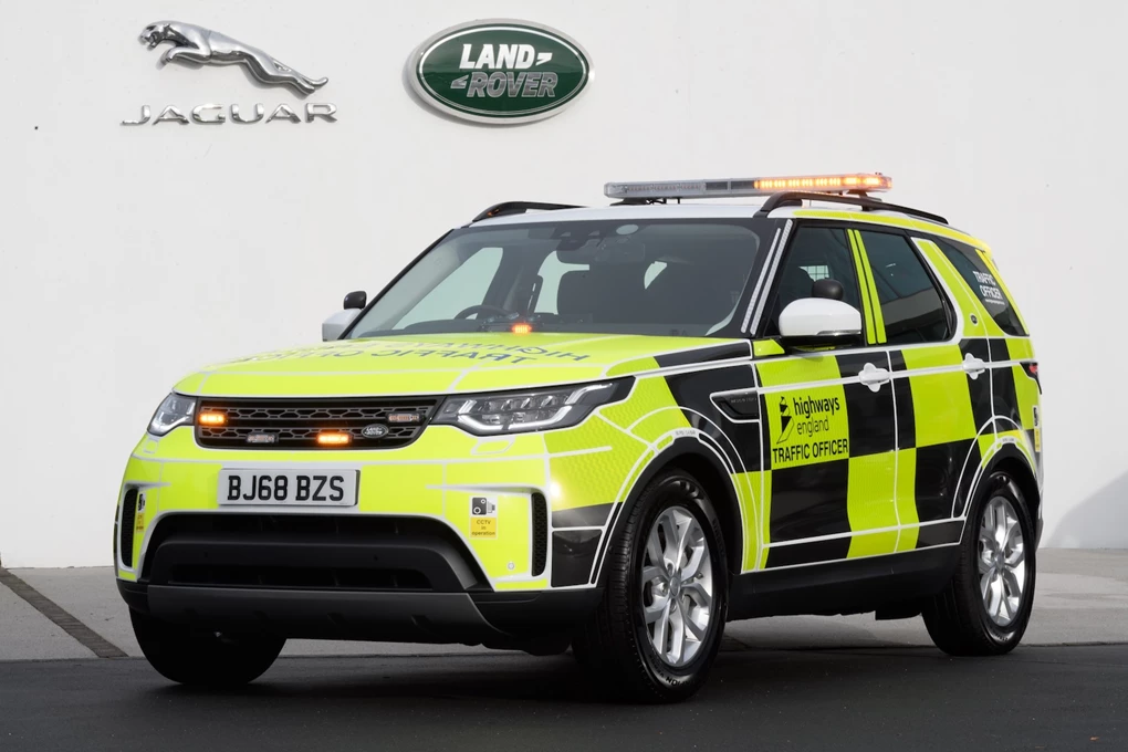 Land Rover Discovery Highways England