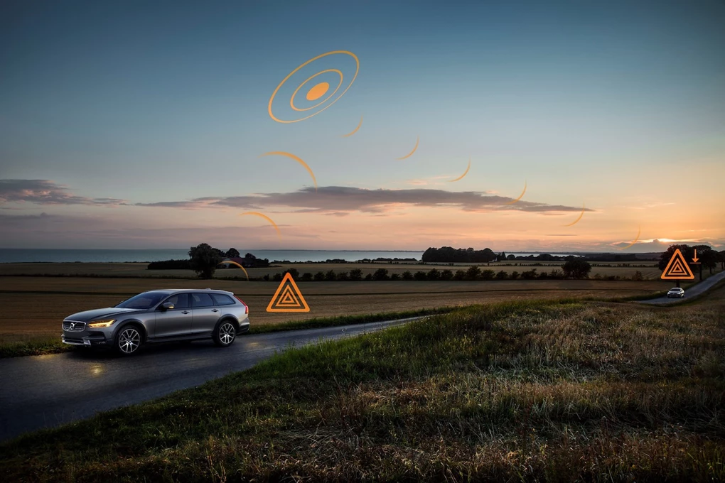 Volvo Slippery Road Alert