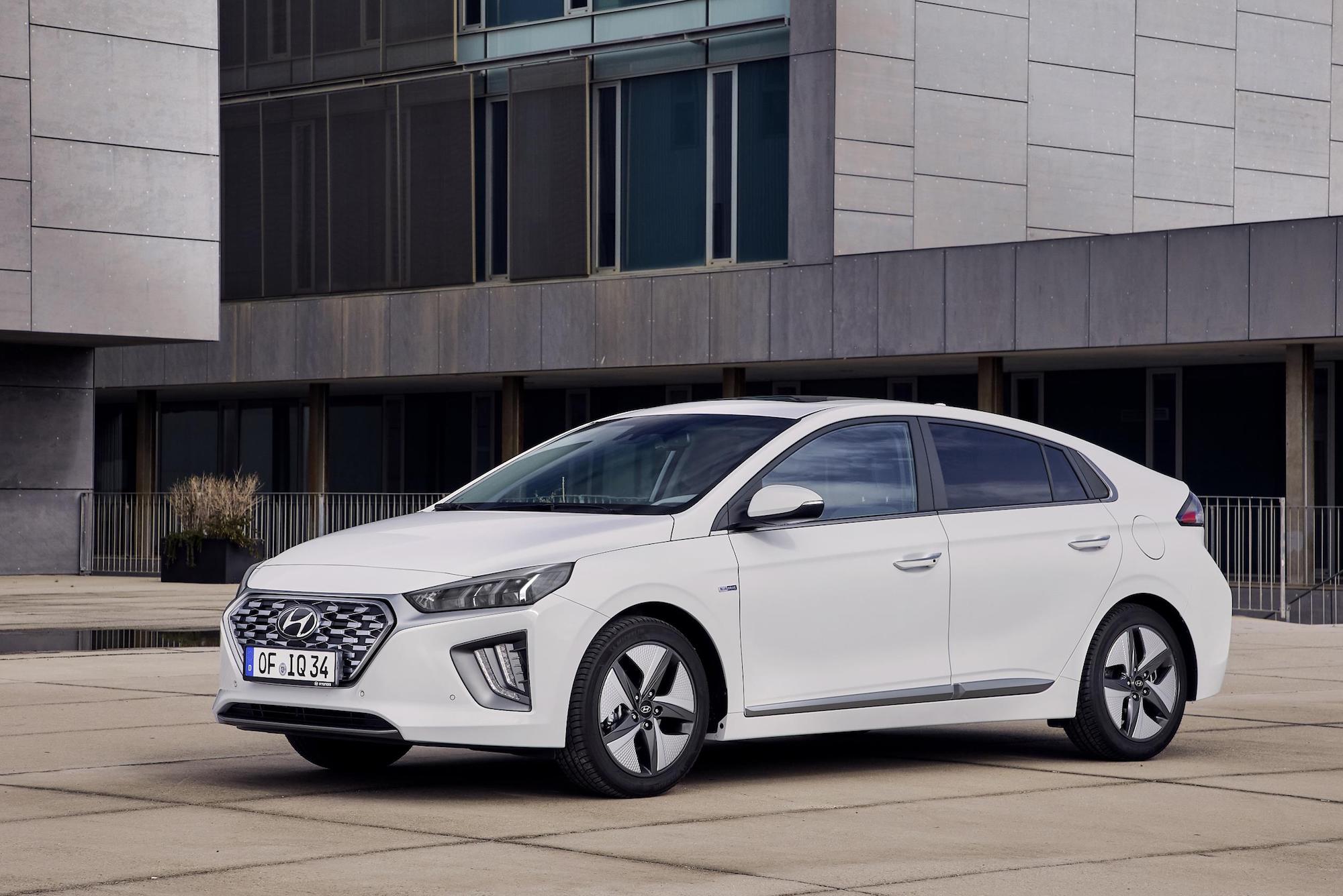 Hyundai IONIQ Hybrid vs Electric Which should you choose Car Keys