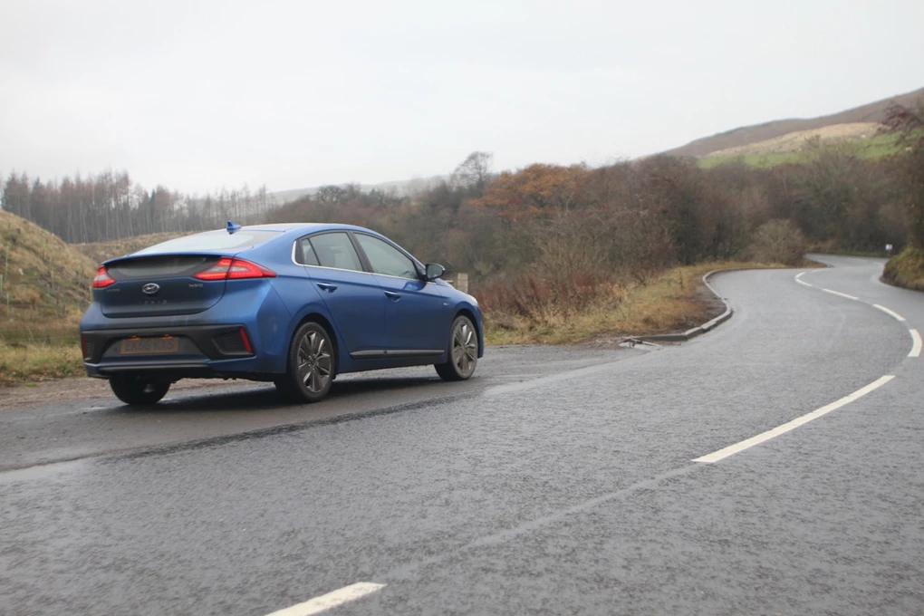 Hyundai Ioniq Hybrid