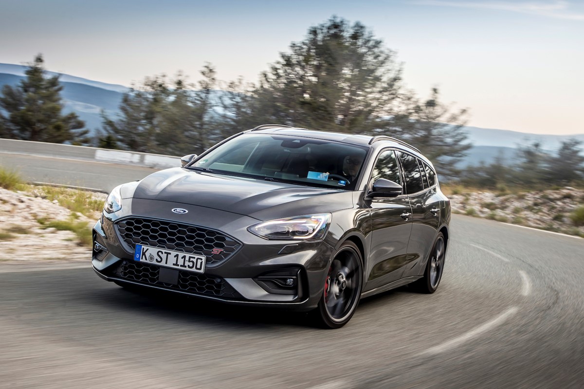 Ford Focus St Estate 2020 Review Car Keys