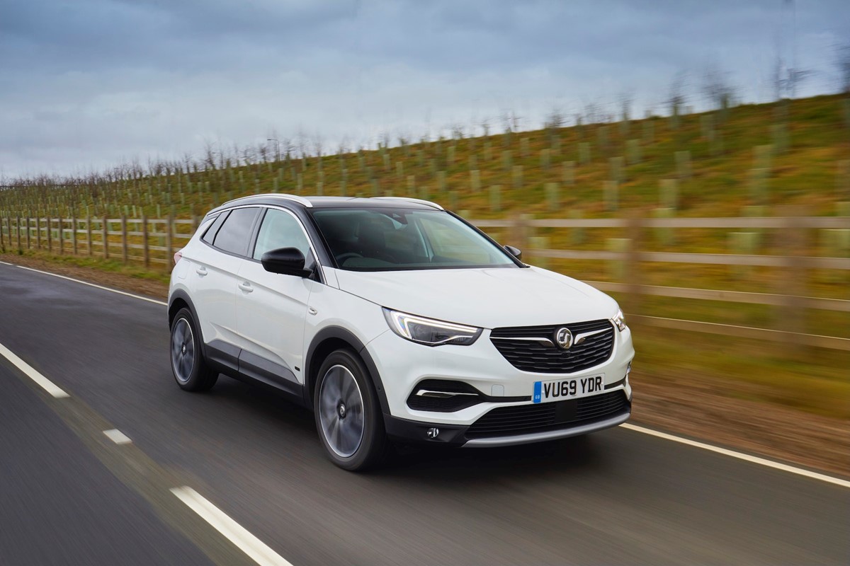 Vauxhall Grandland X Hybrid4 2020 review Car Keys