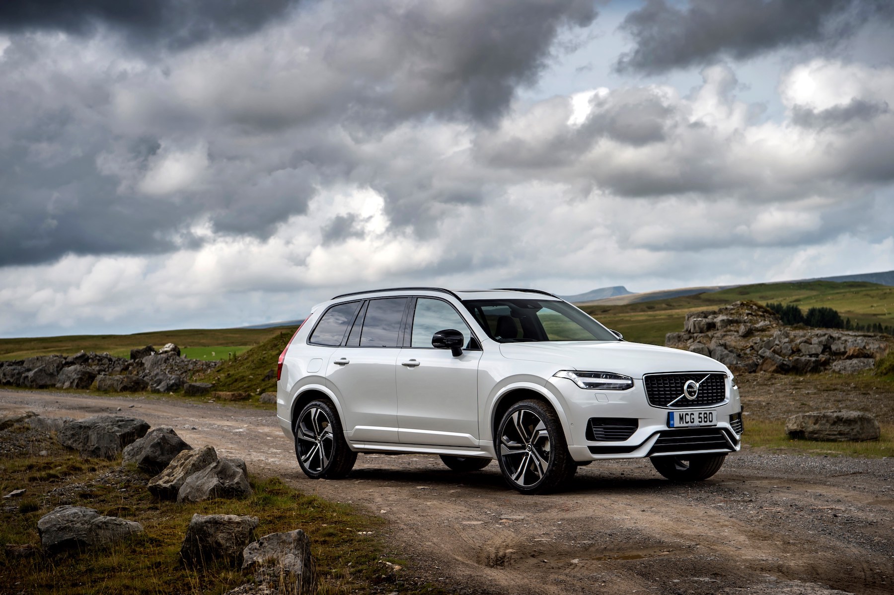 Best electric and hybrid cars with large boots Car Keys
