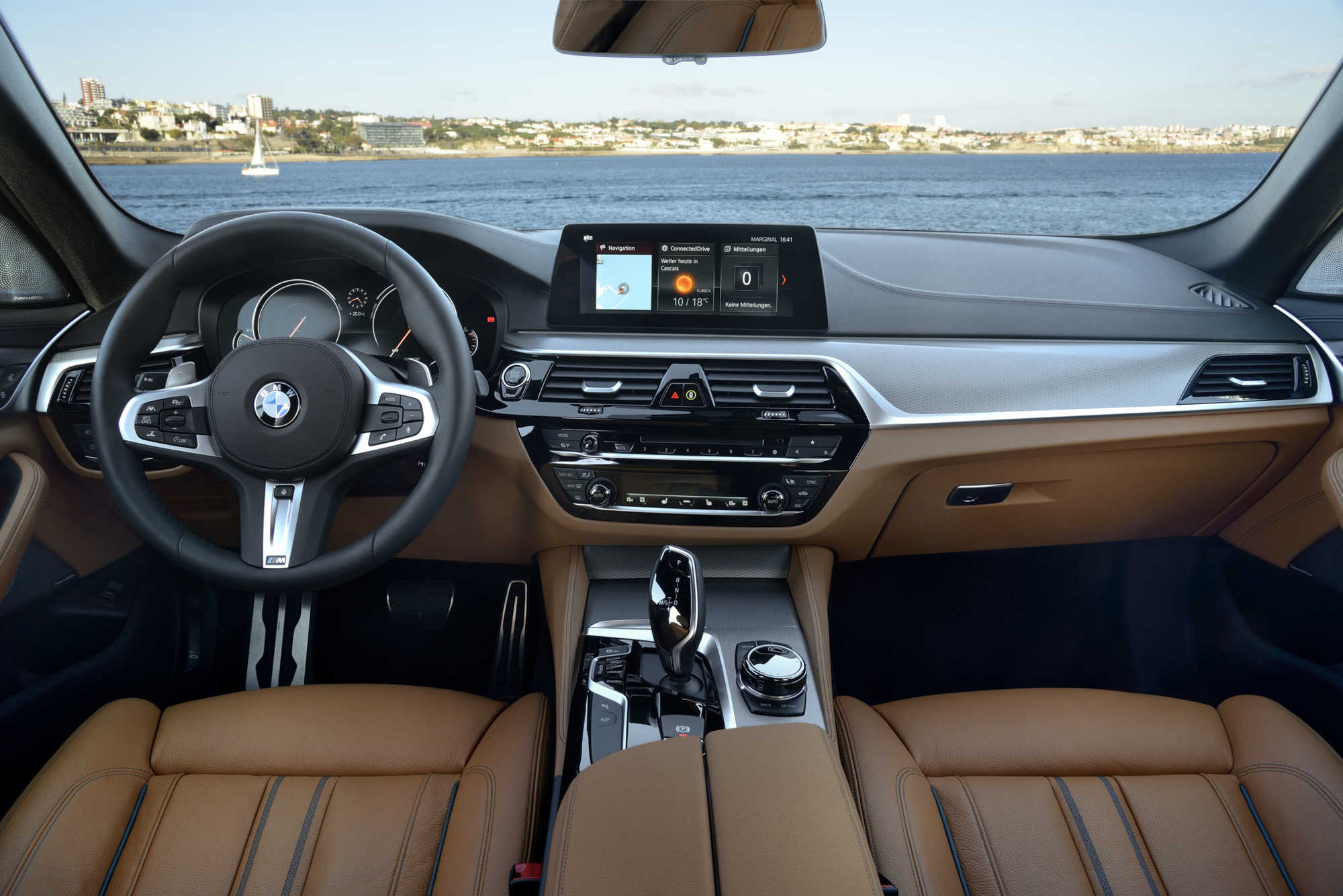 BMW 5 Series: Vehicle equipment BMW 5 Series: Vehicle equipment
