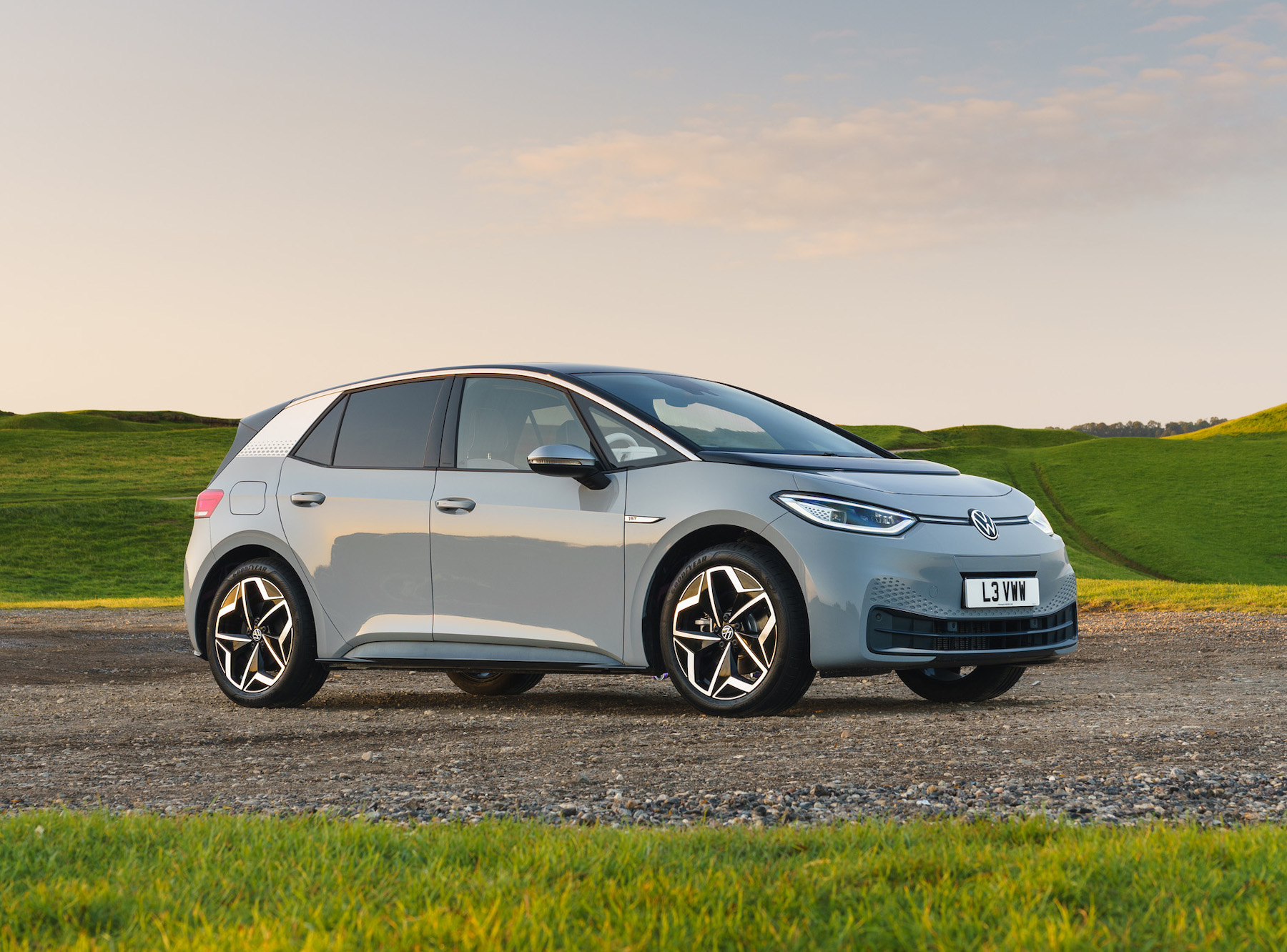 10 Best new EVs for less than £30,000 Car Keys